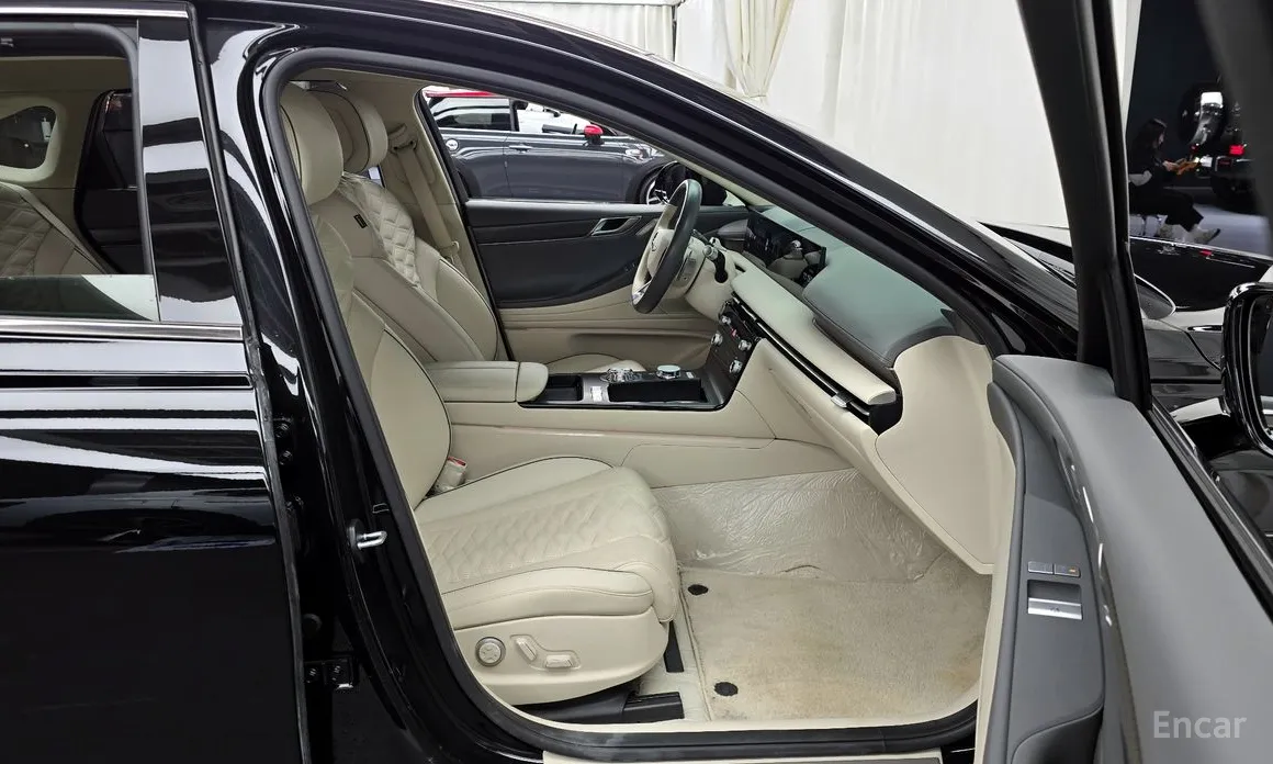 Genesis G80, 2023 — фото 11 из 12
