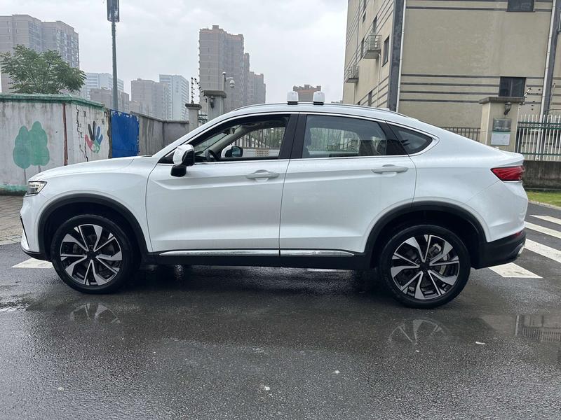 Geely Tugella S, 2022 — фото 4 из 12