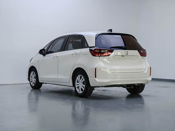 Honda Fit, 2022 — фото 4 из 9