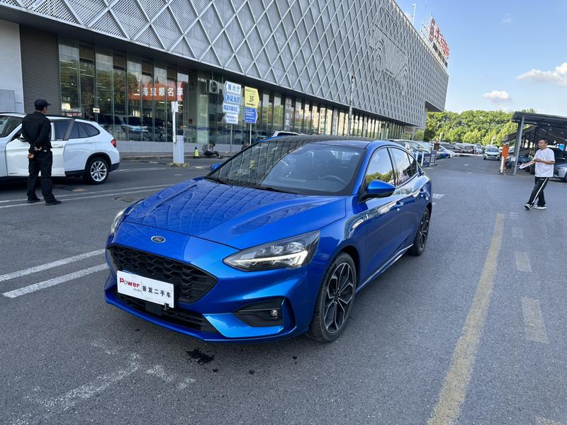 Ford Focus, 2021 — купить в Оренбурге под ключ