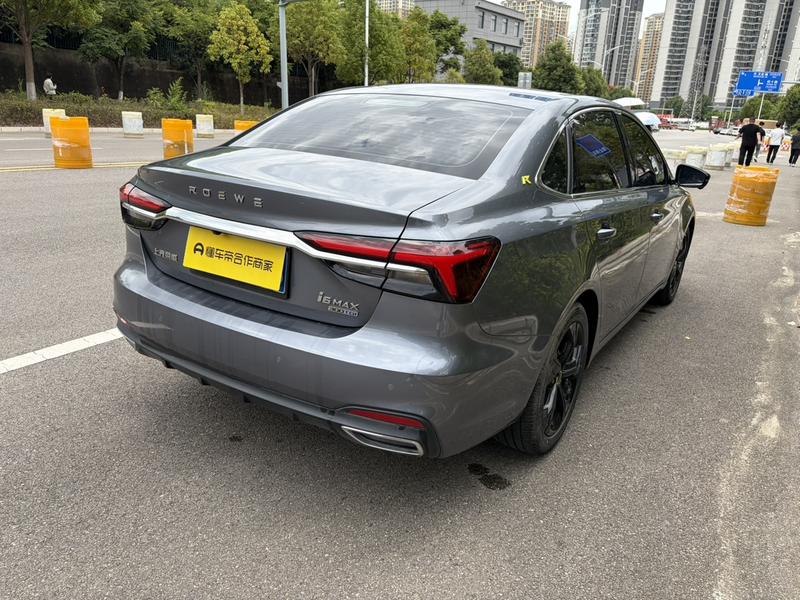 Roewe i6 Max, 2022 — фото 6 из 12