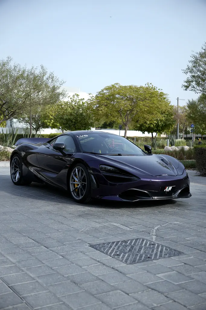 McLaren 720S, 2022 — фото 3 из 10