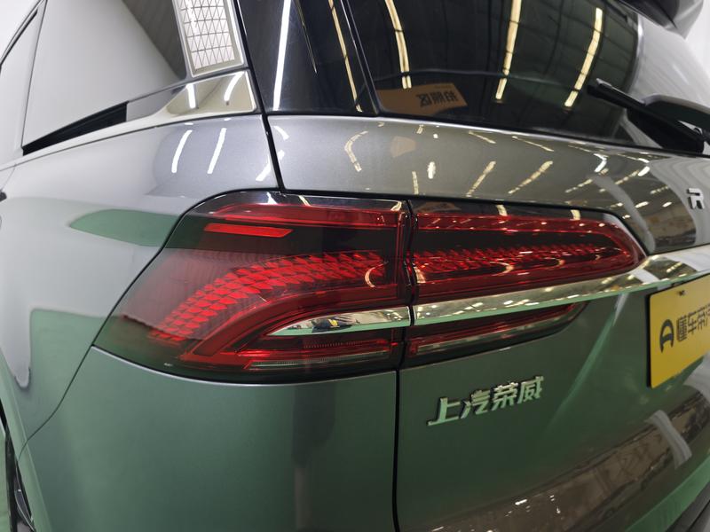 Roewe iMax 8, 2023 — фото 10 из 12