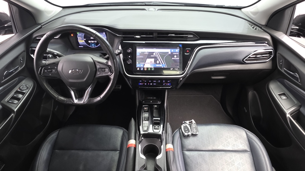Chevrolet Bolt EUV, 2022 — фото 6 из 12