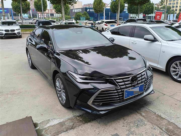 Toyota Avalon, 2025 — фото 2 из 9