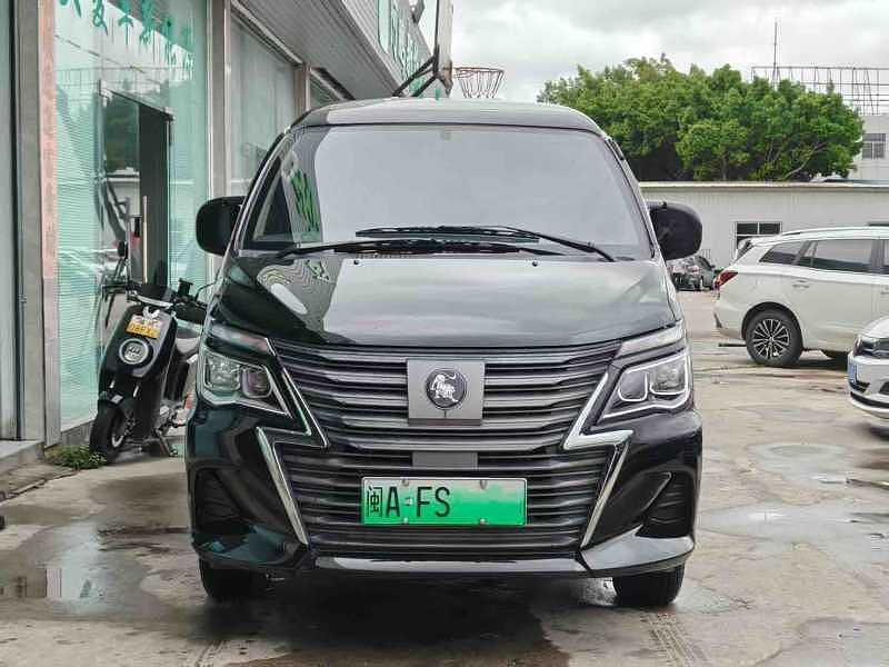 Dongfeng Forthing Lingzhi M5 EV, 2025 — фото 2 из 9