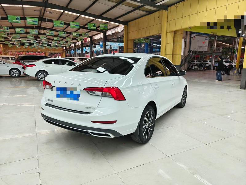 Skoda Rapid, 2022 — фото 6 из 10
