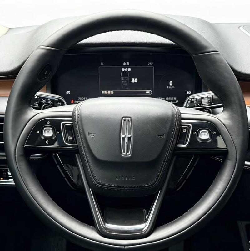 Lincoln Aviator, 2021 — фото 6 из 10