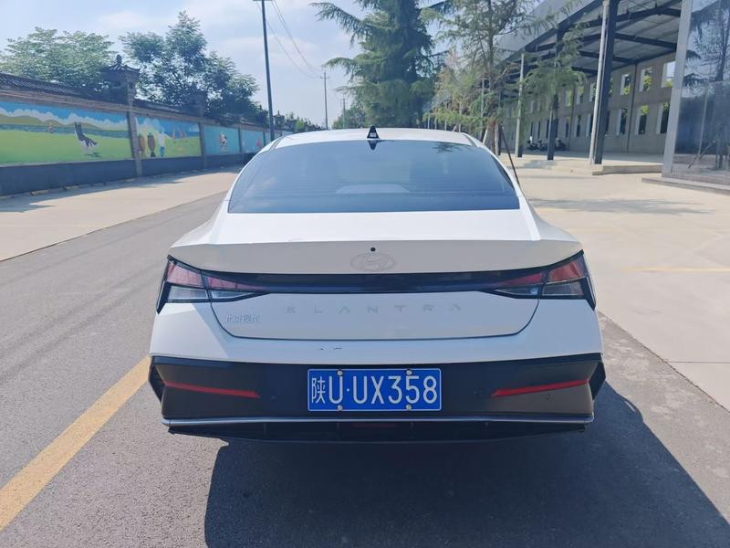 Hyundai Elantra N line, 2025 — фото 4 из 10