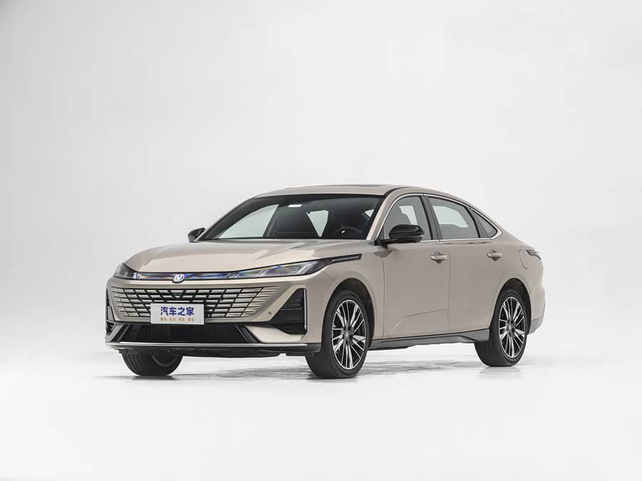 Changan Eado Plus, 2026 — купить в Воронеже под ключ