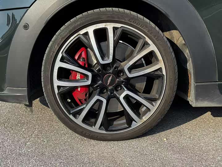 Mini Mini JCW, 2021 — фото 7 из 9