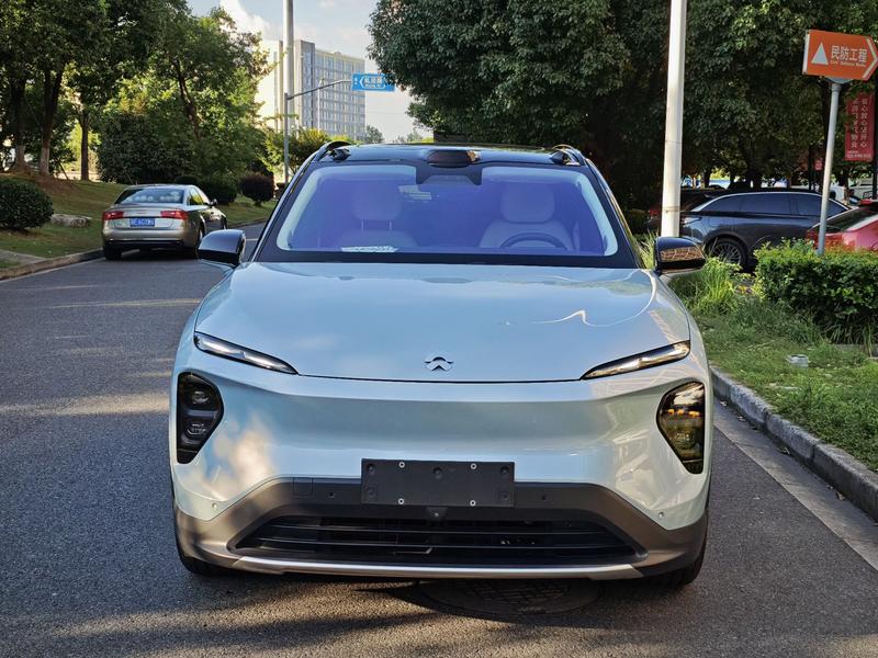 Nio ES7, 2023 — фото 2 из 12