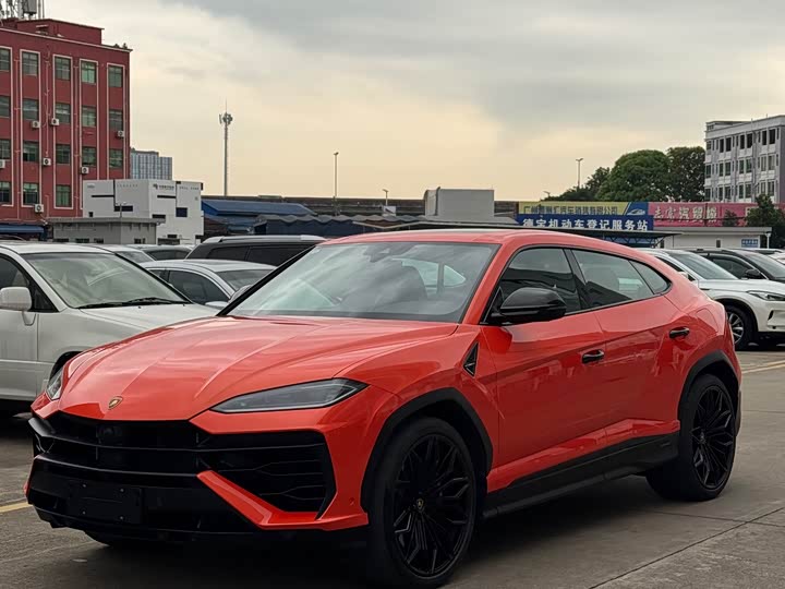 Lamborghini Urus SE, 2026 — купить в Казани под ключ