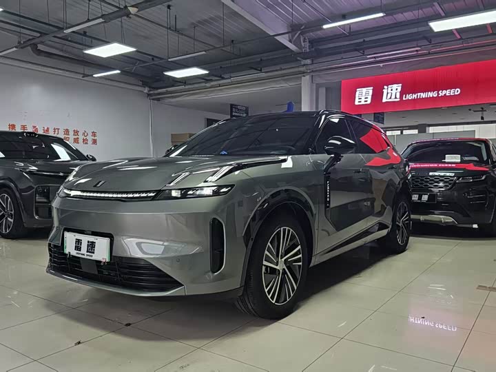 Lynk & Co 08 EM-P Hybrid, 2023 — купить в Санкт-Петербурге под ключ