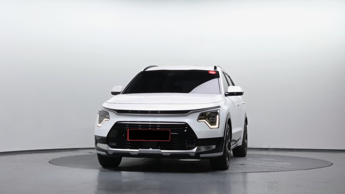 Kia Niro, 2024 — фото 3 из 12