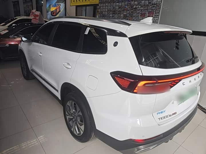 Chery Tiggo 8 Pro Hybrid, 2025 — фото 7 из 9