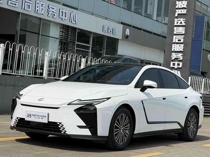 Lexus ES, 2026 — купить в Ярославле под ключ