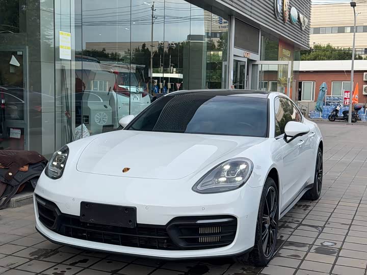 Porsche Panamera, 2022 — купить в Твери под ключ