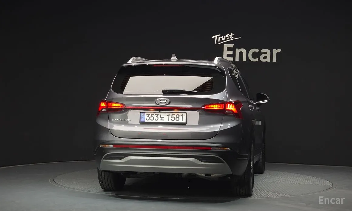 Hyundai Santa Fe, 2022 — фото 4 из 12