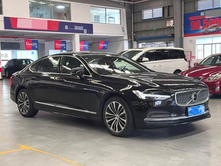 Volvo S90, 2024 — фото 2 из 9