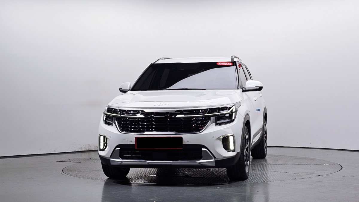 Kia Seltos, 2024 — фото 3 из 12