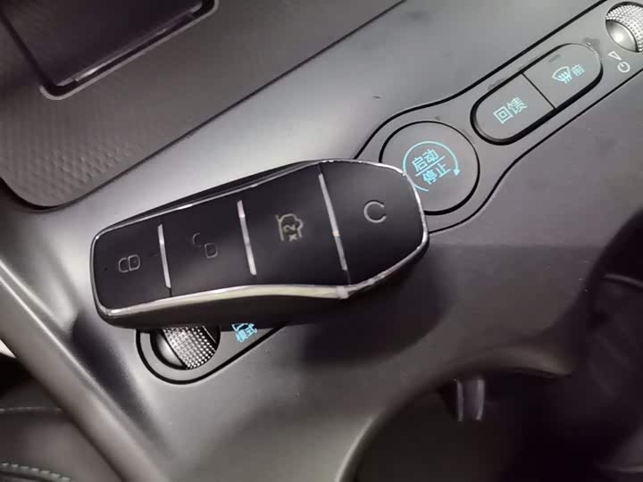 BYD Seal 06 Hybrid/EV, 2025 — фото 9 из 9