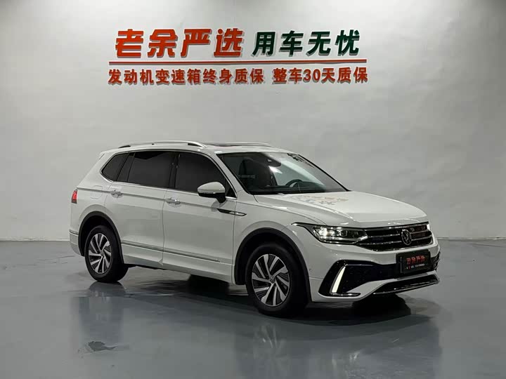 Volkswagen Tiguan L Hybrid, 2025 — фото 3 из 9