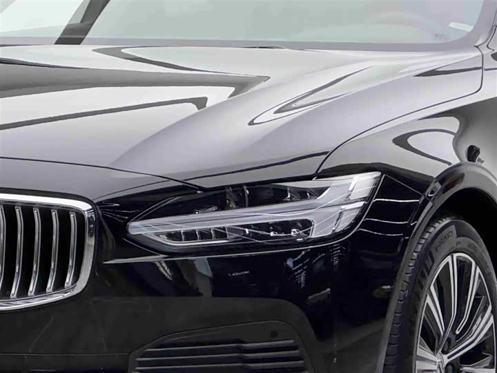 Volvo S90 Hybrid, 2022 — фото 3 из 9