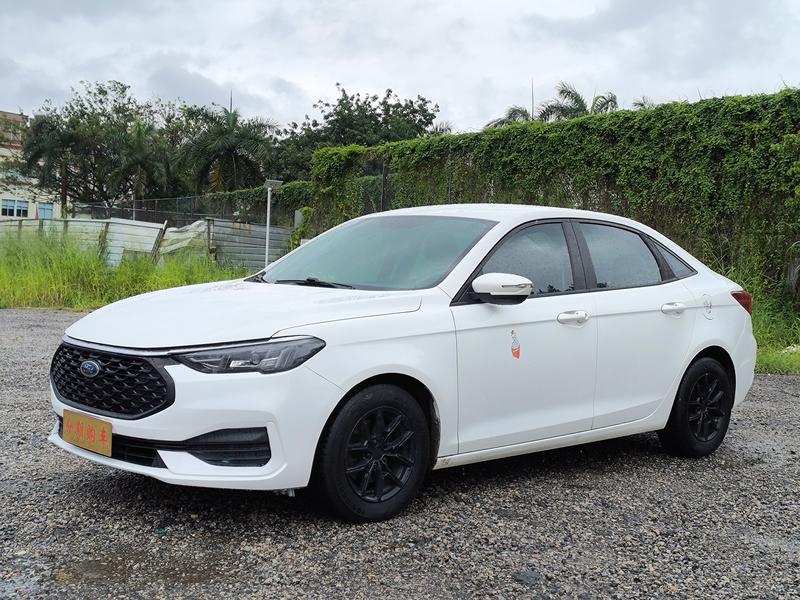 Ford Escort, 2021 — купить в Иванове под ключ