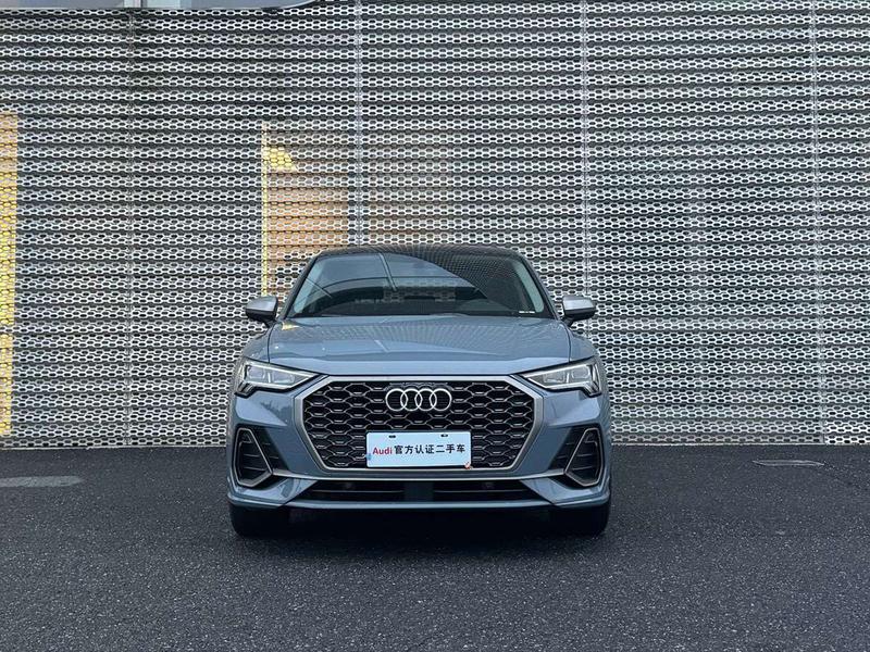 Audi Q3 Sportback, 2022 — фото 2 из 12