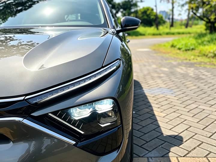 Citroen C5 X, 2023 — фото 7 из 9