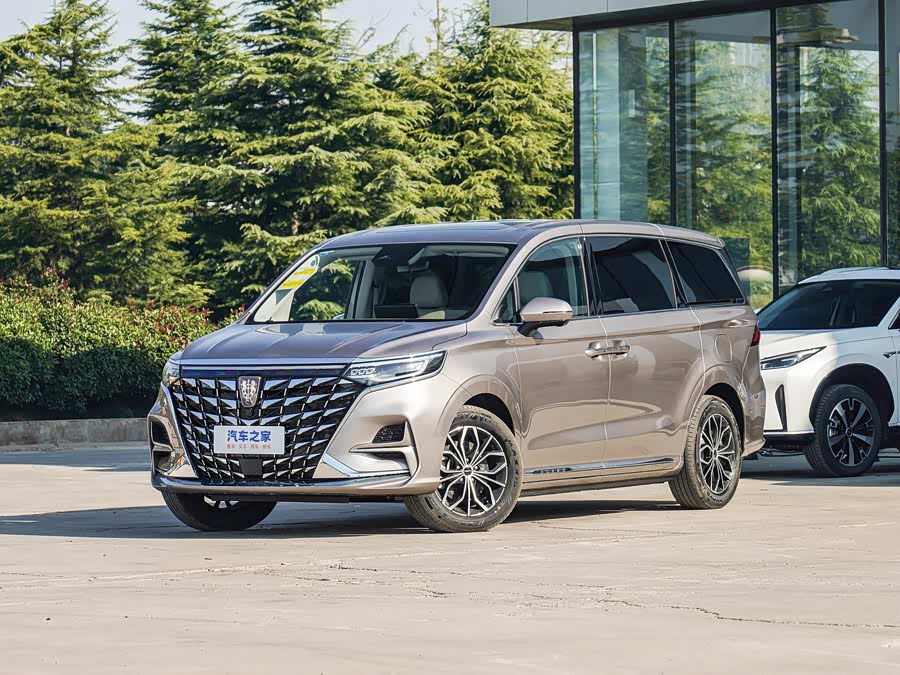 Roewe iMax 8 EV, 2026 — купить в Москве под ключ