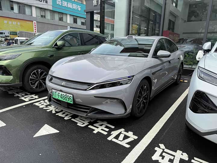 BYD Han, 2025 — фото 3 из 5