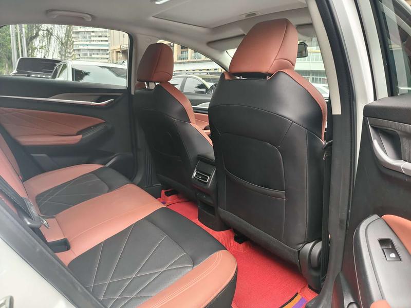 Changan Eado Plus, 2023 — фото 11 из 12