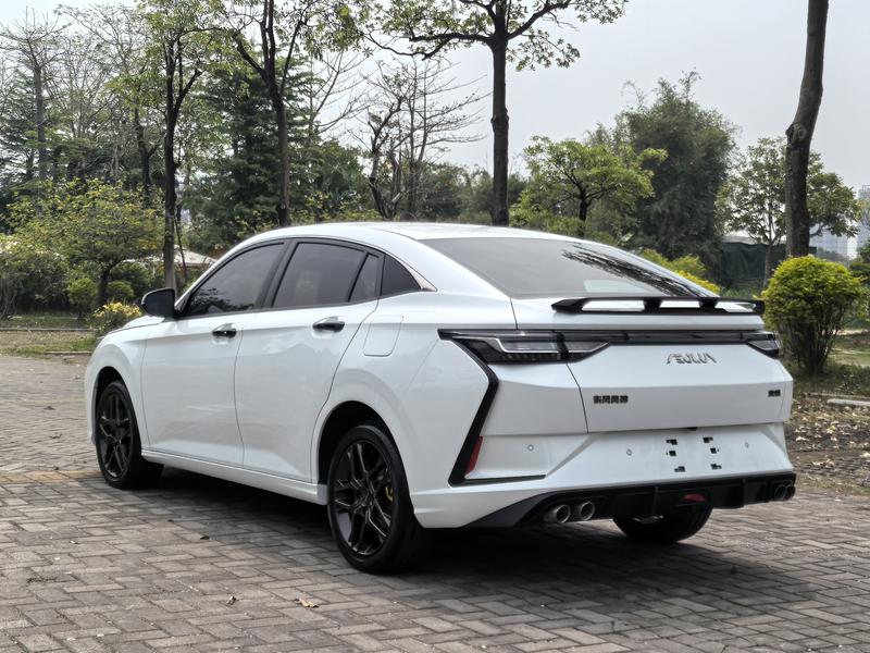 Dongfeng Aeolus Yixuan, 2023 — фото 5 из 12