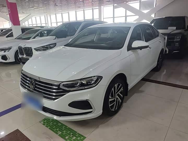 Volkswagen Lavida, 2022 — купить в Казани под ключ