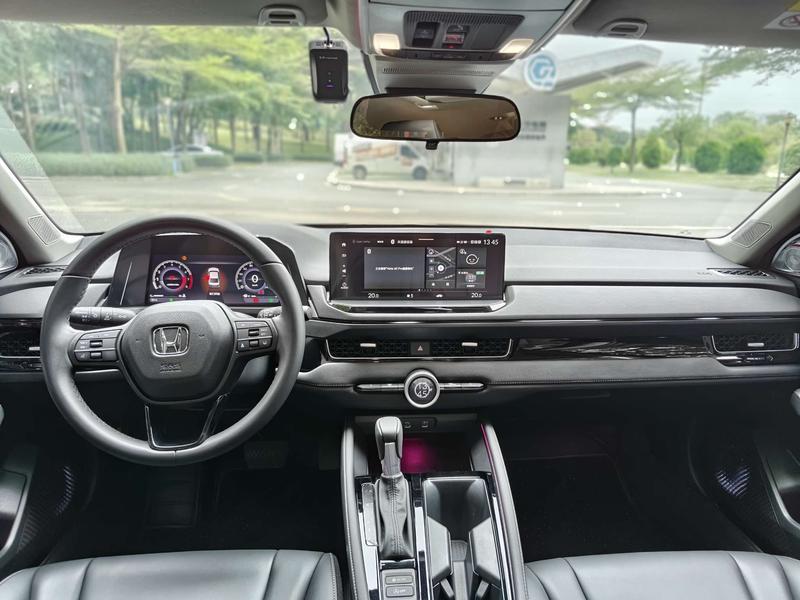 Honda Inspire, 2025 — фото 8 из 12