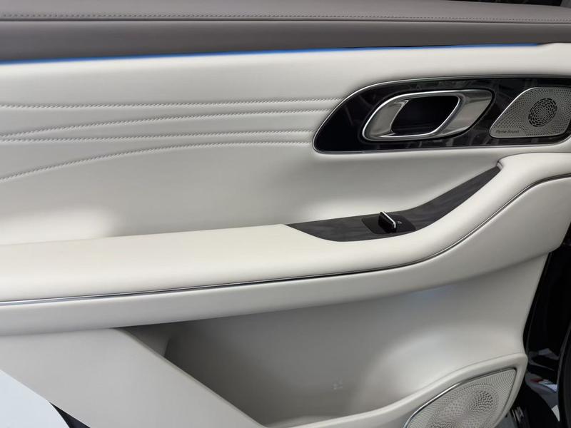 Geely Galaxy M9, 2025 — фото 10 из 11