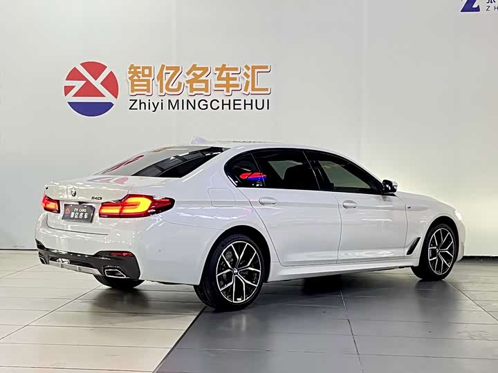 BMW 5 Series, 2021 — фото 4 из 9