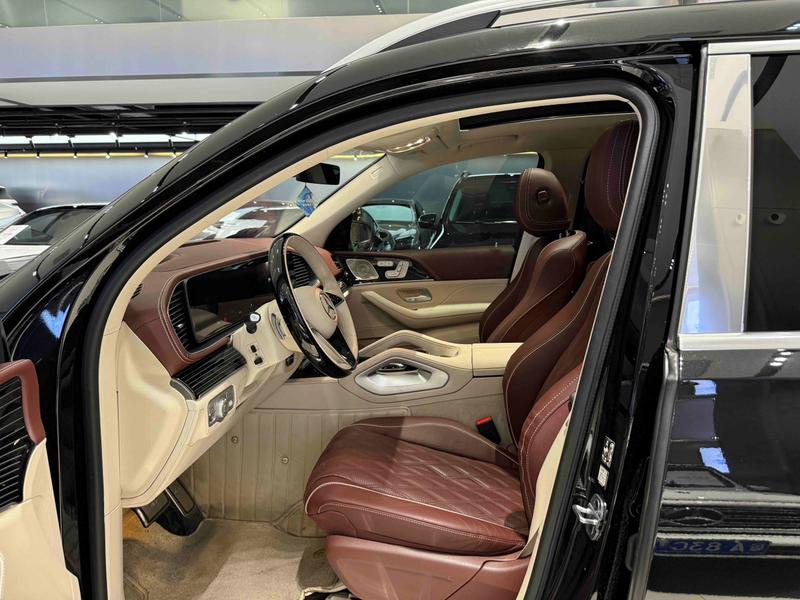 Mercedes-Benz Maybach GLS, 2024 — фото 9 из 11