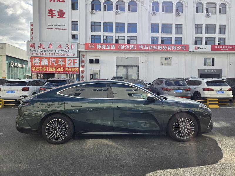 Geely Galaxy Starshine 8 EM-i, 2025 — фото 8 из 12