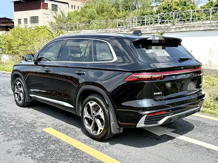 Geely Monjaro, 2024 — фото 7 из 9