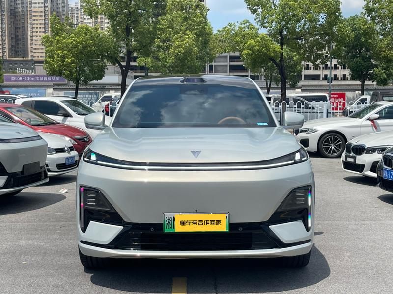 Changan Deepal S09, 2025 — фото 2 из 12