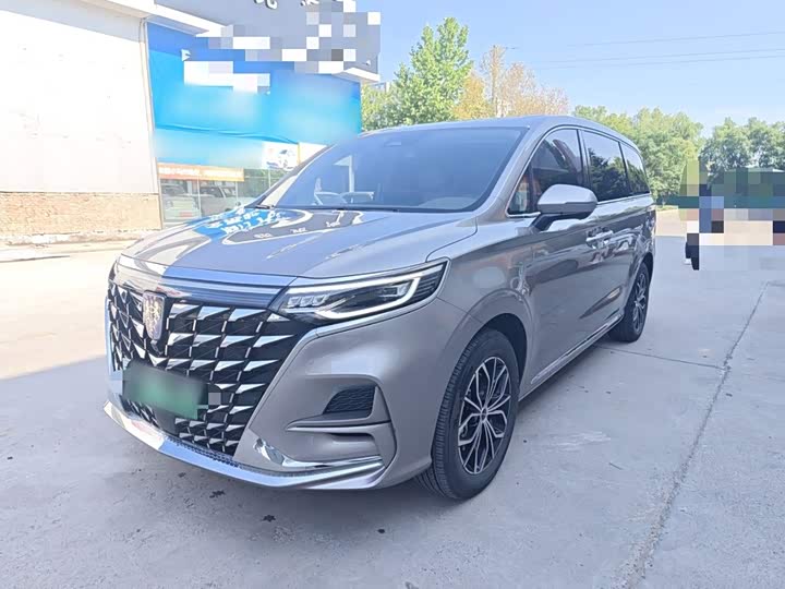 Roewe iMax 8 EV, 2024 — купить в Москве под ключ