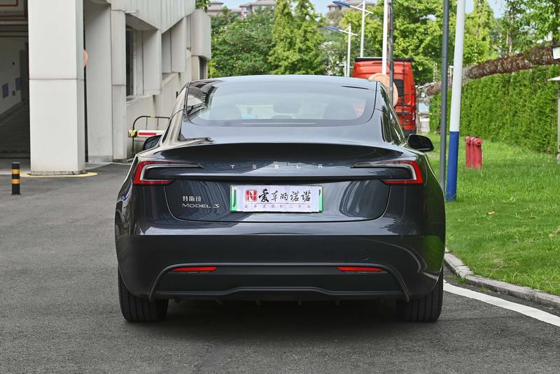 Tesla Model 3, 2024 — фото 6 из 12