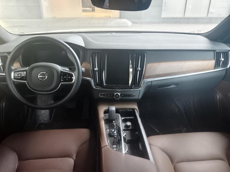 Volvo S90, 2025 — фото 6 из 11