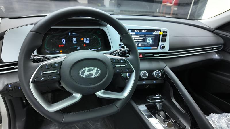 Hyundai Elantra N line, 2025 — фото 6 из 9
