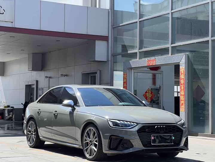 Audi S4, 2023 — фото 2 из 9