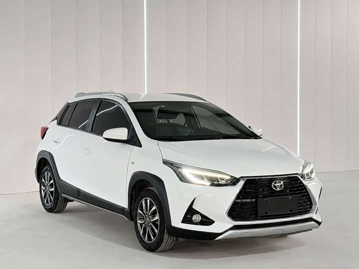 Toyota Yaris L Hatchback, 2022 — купить в Белгороде под ключ