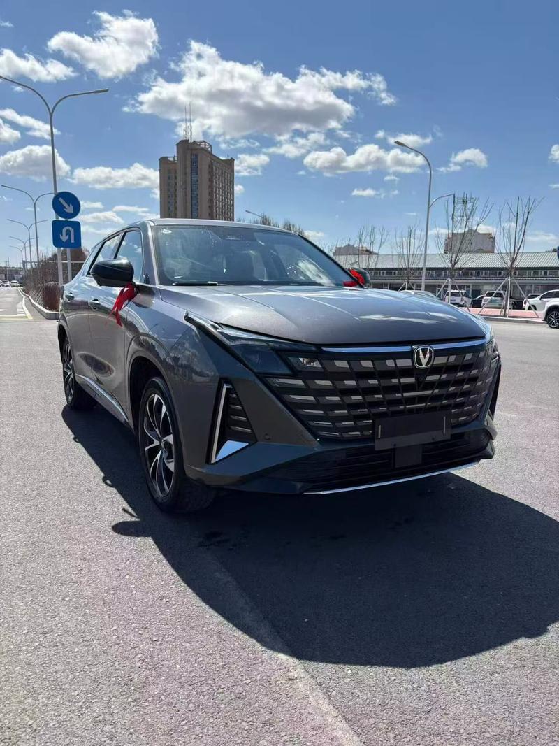 Changan UNI-Z Hybrid, 2024 — фото 2 из 9